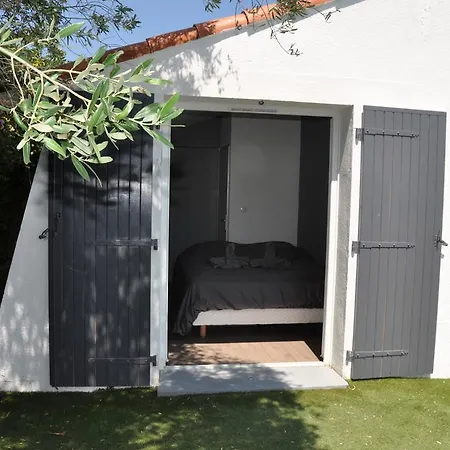 In -villa Jacuzzi Arles